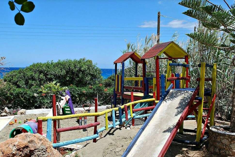 Ein Foto Iliostasi Beach Apartments