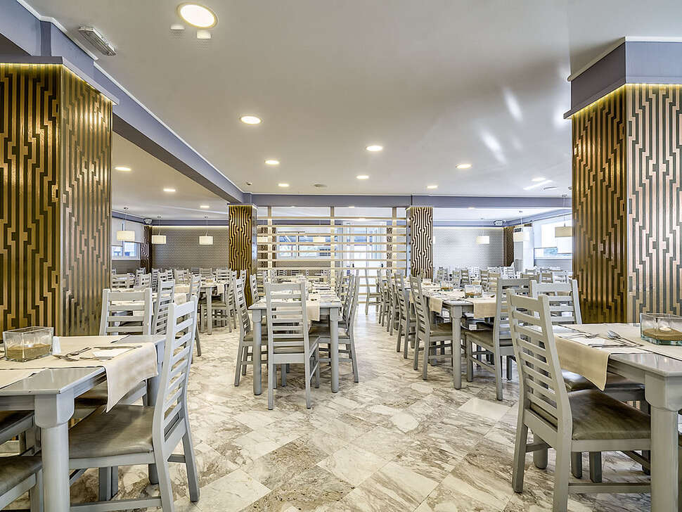 Een foto van de faciliteiten bij Golden Sun Hotel