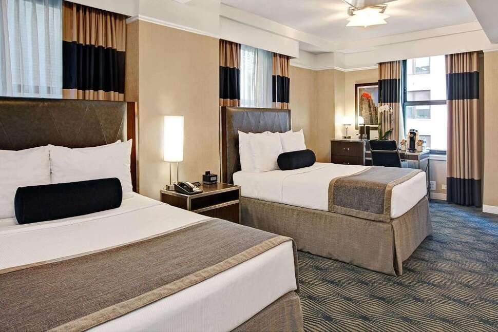 Een foto van The New Yorker Hotel by Lotte Hotels