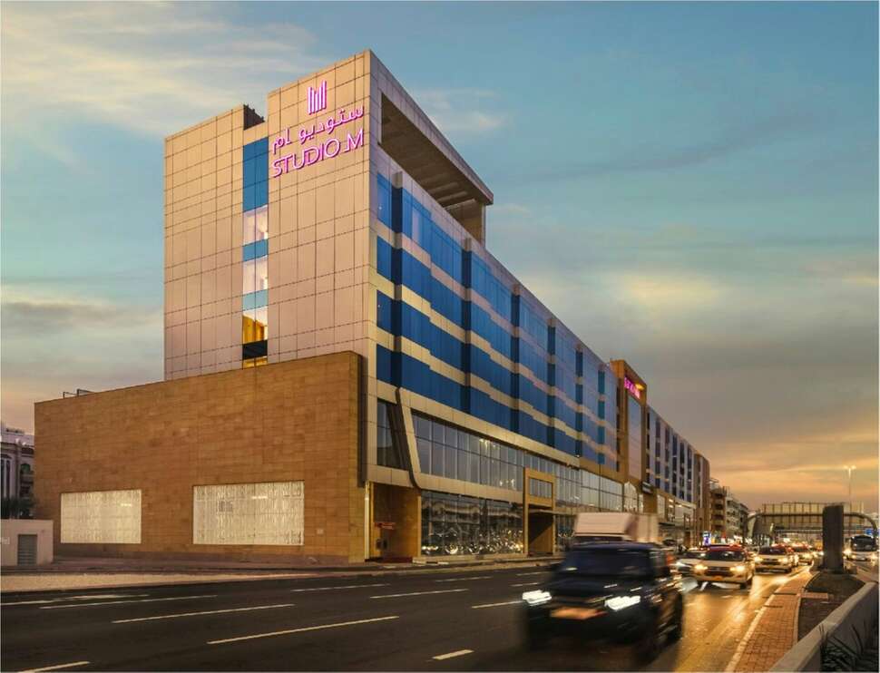 Een foto van Studio M Arabian Plaza