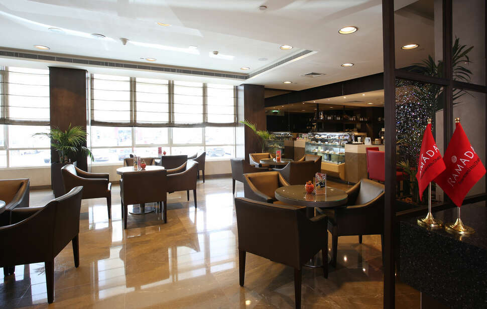 Een foto van Ramada by Wyndham Downtown Abu Dhabi