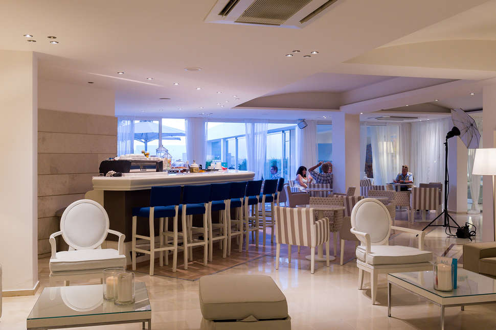 Een foto van de faciliteiten bij Knossos Beach Bungalows & Suites