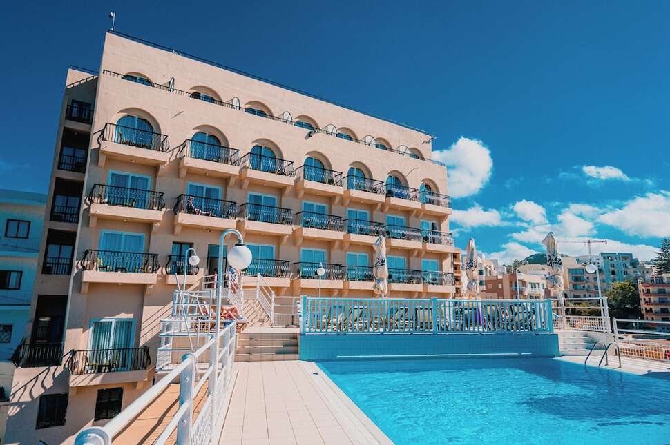 Een foto van Gillieru Harbour Hotel