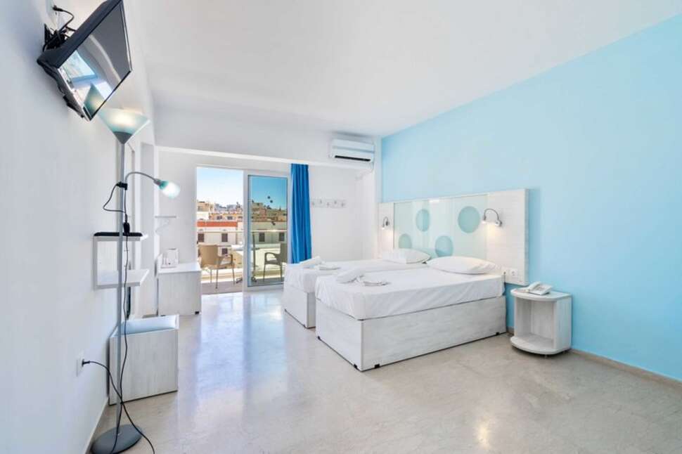 Een foto van een overzicht van Santa Maria City Hotel