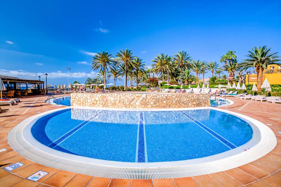 Een foto van het zwembad bij SBH Costa Calma Beach Resort