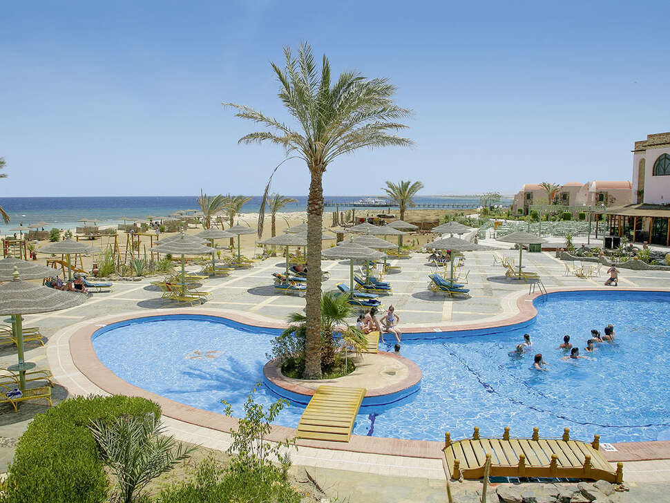 Een foto van het zwembad bij Shams Alam Beach Resort