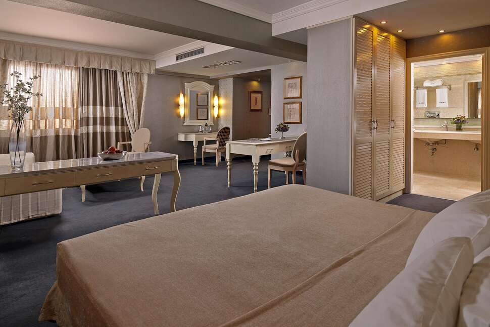 Ein Foto Hotel Alexandros