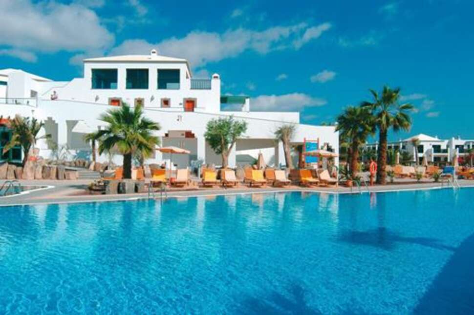 Een foto van het zwembad bij Las Marismas de Corralejo