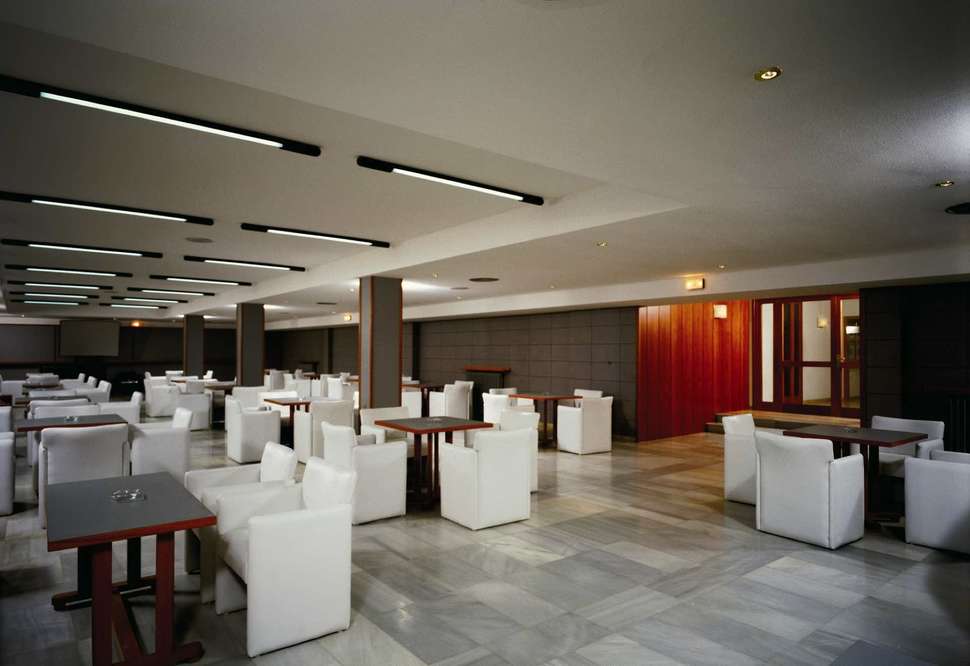 Een foto van het interieur van Hotel Garbi Park