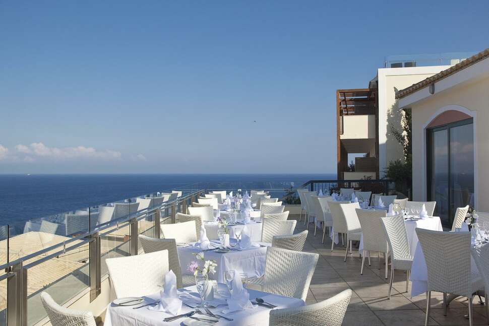 Een foto van de faciliteiten bij Apostolata Island Resort & Spa