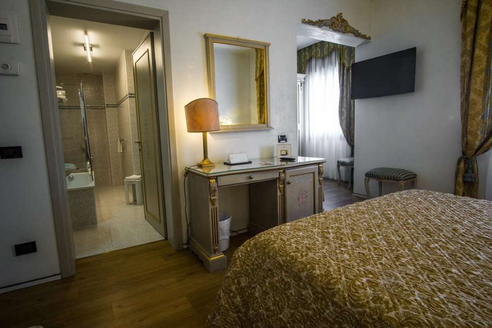 Ein Foto Hotel Carlton On The Grand Canal
