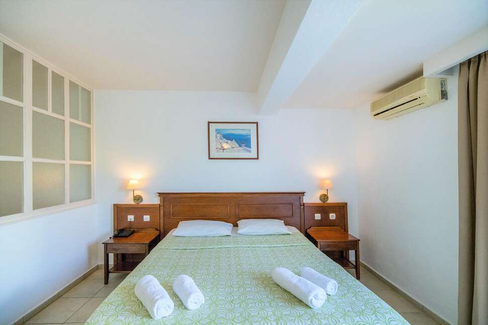 Een foto van Semiramis Village Hotel