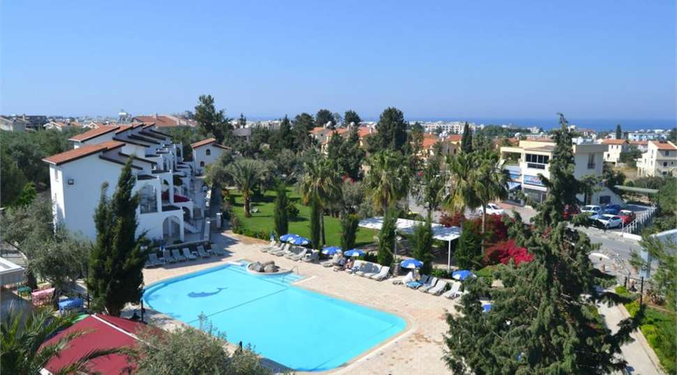 Een foto van het zwembad bij Altinkaya Resort