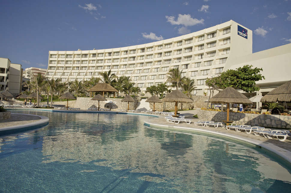 Een foto van een overzicht van Hotel Grand Park Royal Cancun Caribe