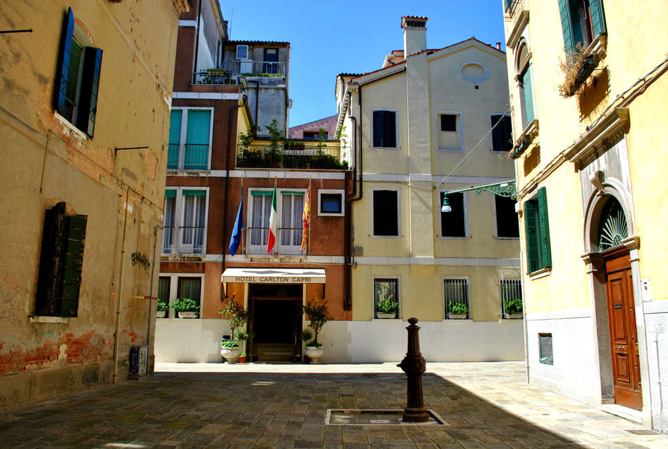 Ein Foto Hotel Carlton Capri