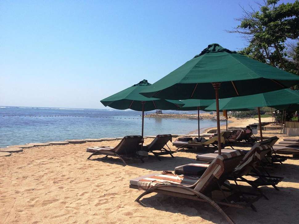 Een foto van het strand bij Novotel Bali Benoa