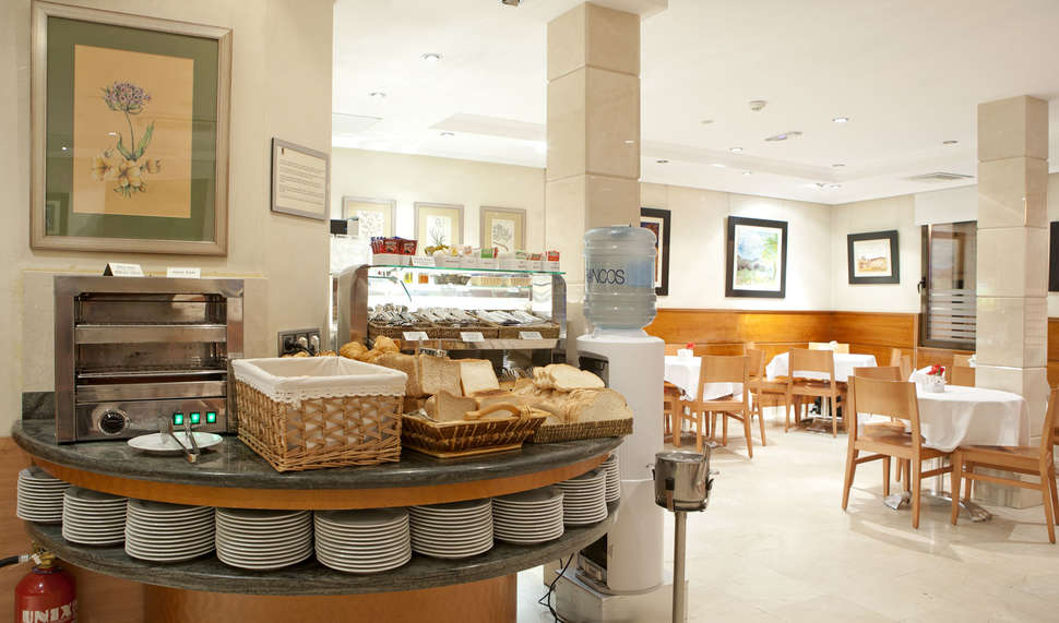 Een foto van de faciliteiten bij Hotel Regente Madrid