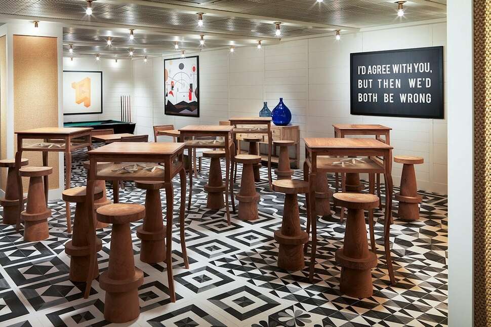 Een foto van het interieur van H10 Vintage Salou