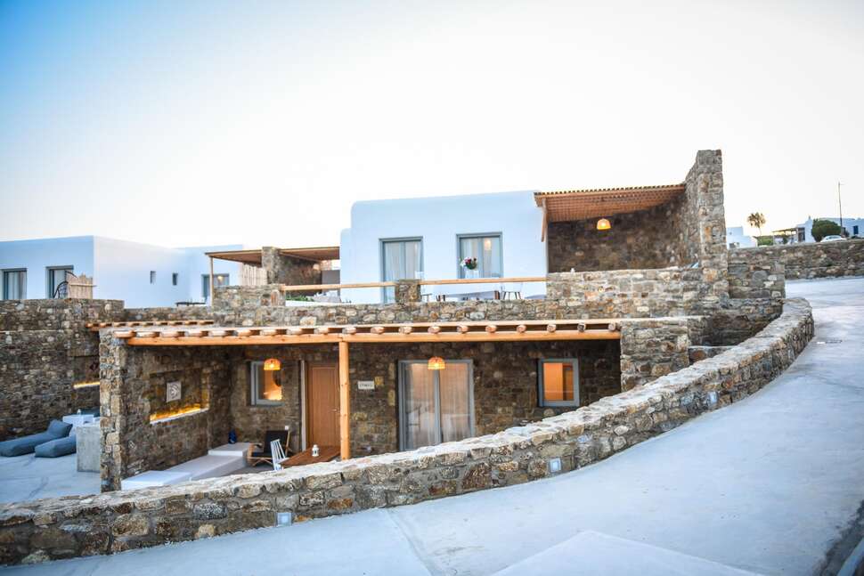 Een foto van Myconian Crown Suites