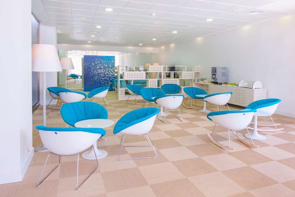 Een foto van de buitenkant van Iberostar Waves Bouganville Playa