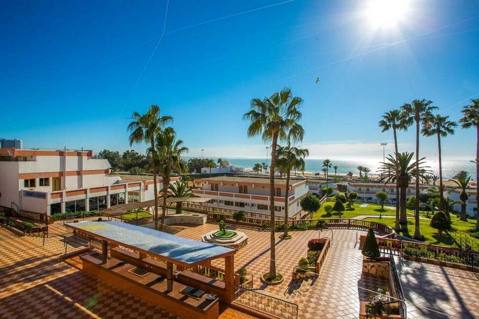 Een foto van de buitenkant van Hotel Club Al Moggar Garden Beach