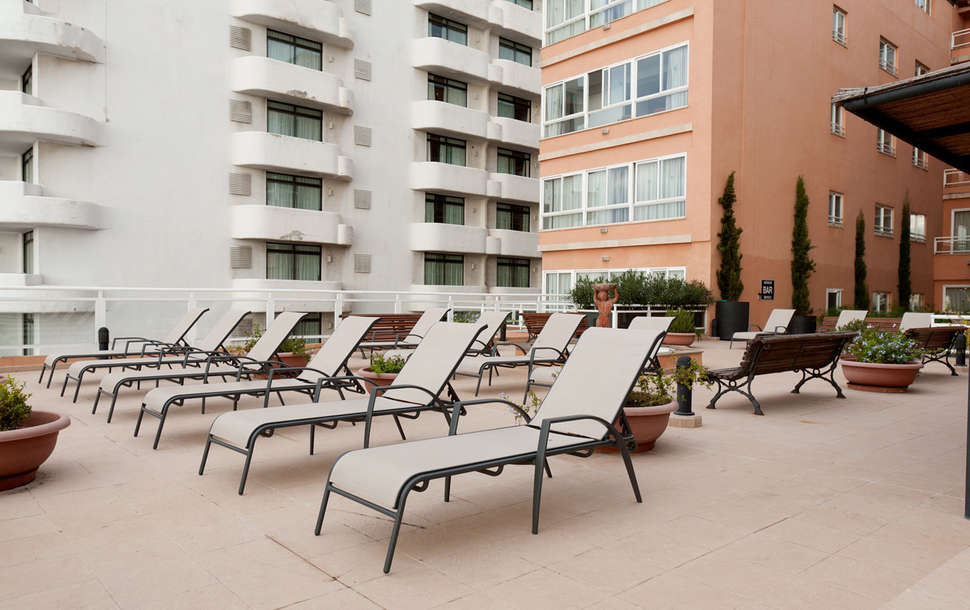 Een foto van het terras bij Hotel Mirador