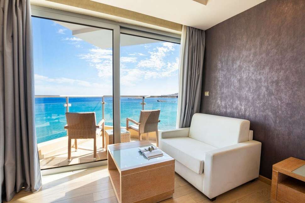 Een foto van Konstantinos Palace