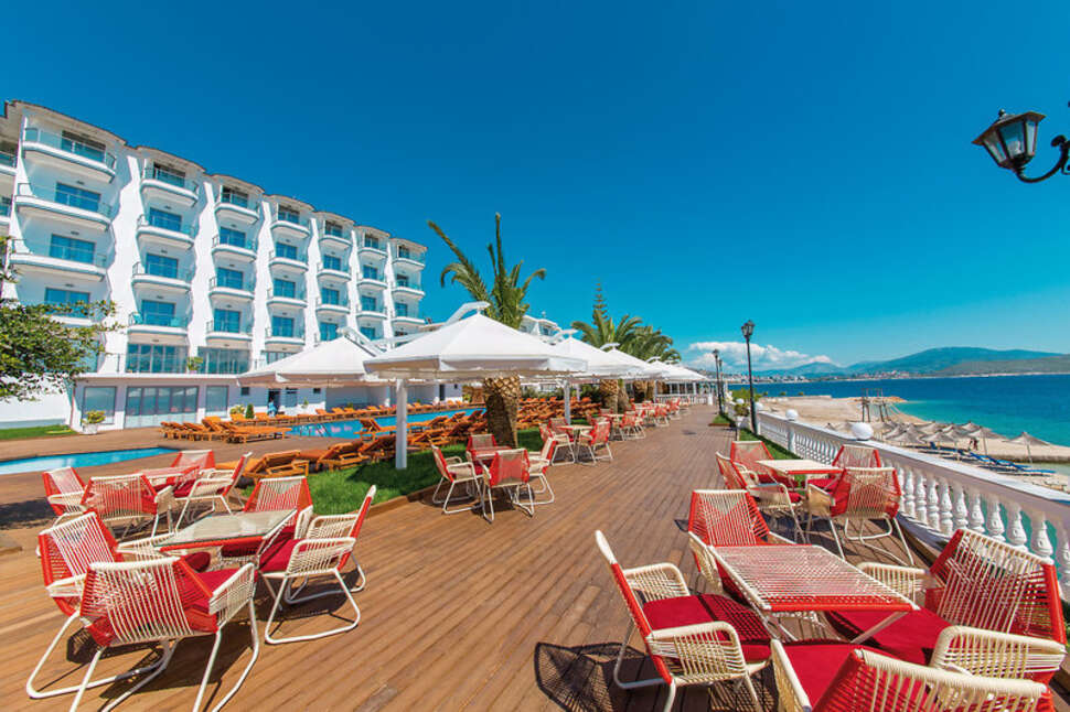 Ein Foto Saranda Palace Hotel