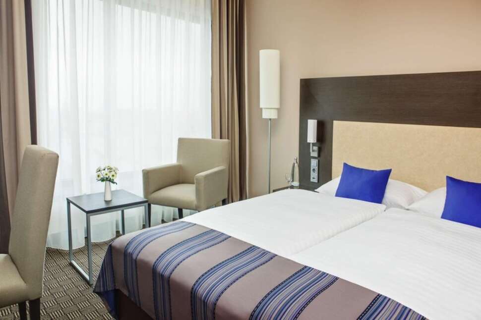 Ein Foto IntercityHotel Hamburg Dammtor-Messe