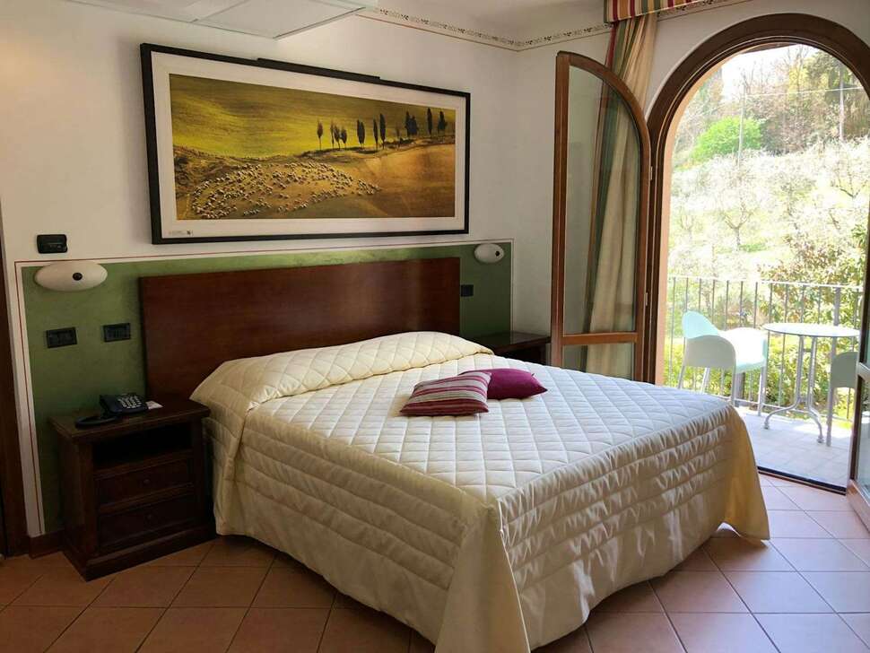 Ein Foto Hotel Sovestro