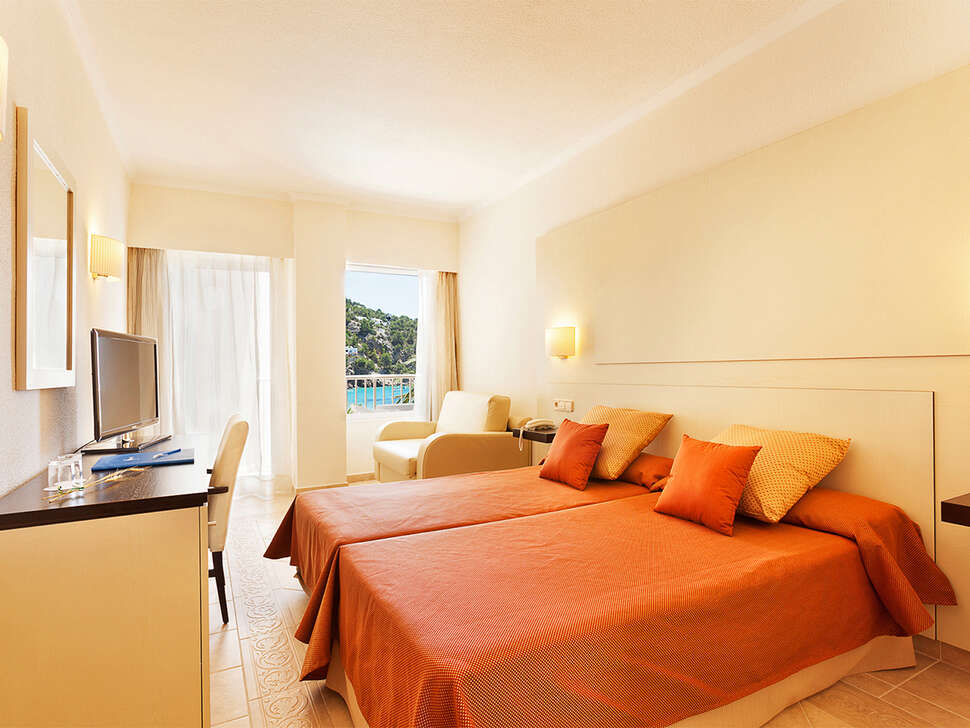 Een foto van Grupotel Imperio Playa