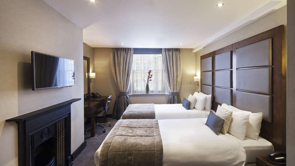 Ein Foto Wellington Hotel by Blue Orchid