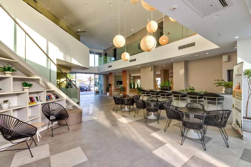Een foto van White Olive Premium Hotel