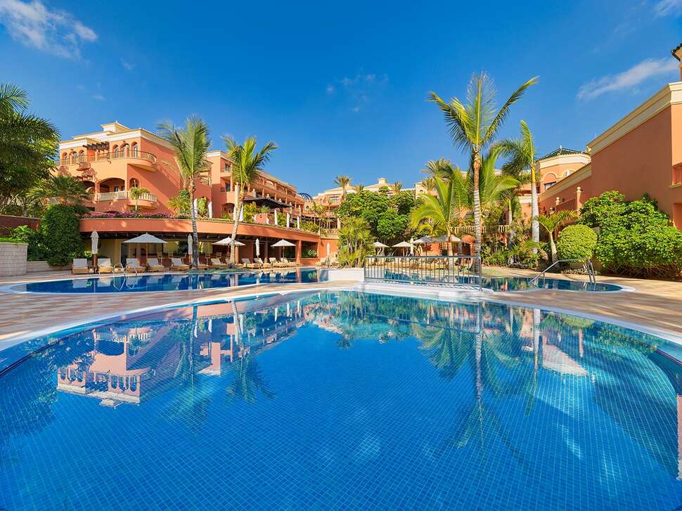 Ein Foto vom Pool im 1881 Tenerife Las Madrigueras Golf Hotel
