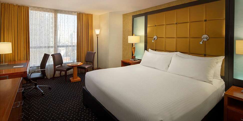 Ein Foto Millennium Broadway Hotel