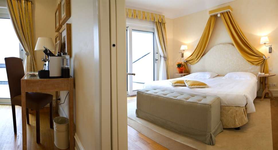 Ein Foto Grand Hotel Bristol