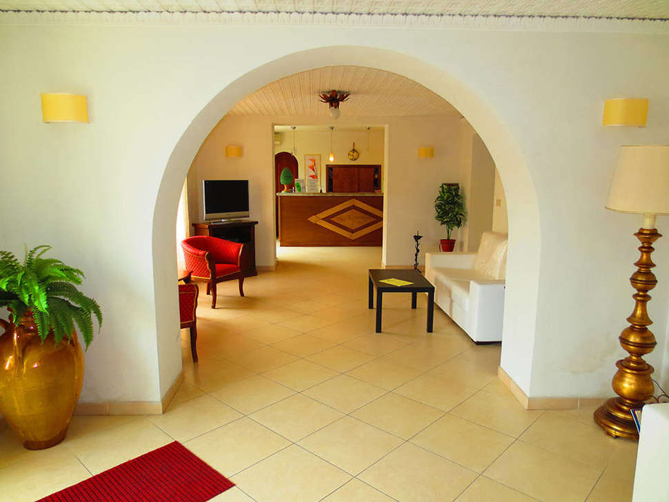 Ein Foto vom Innenbereich im Hotel Elios