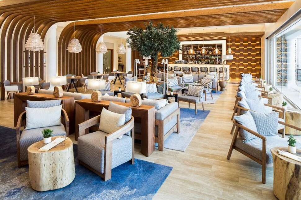 Een foto van het interieur van Praia D'El Rey Marriott Golf & Beach Resort