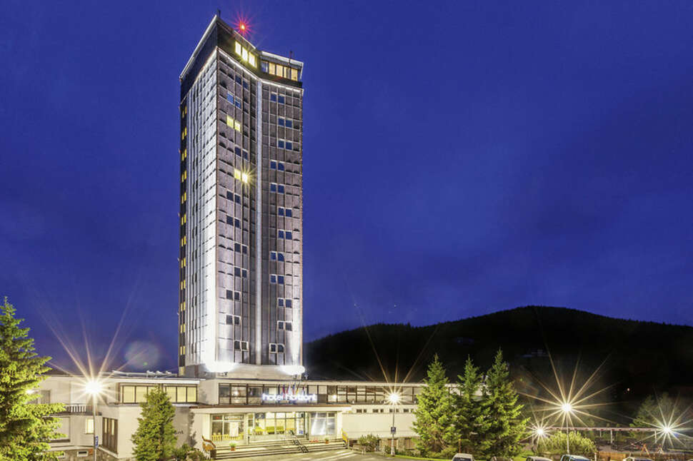 Een foto van de buitenkant van Hotel Horizont