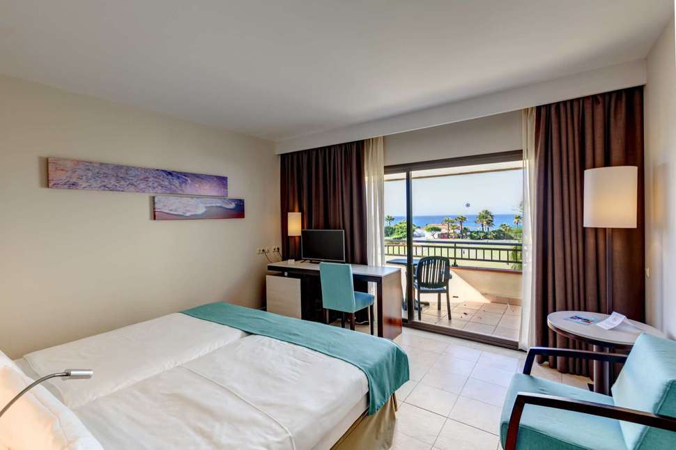Ein Foto Impressive Playa Granada Golf