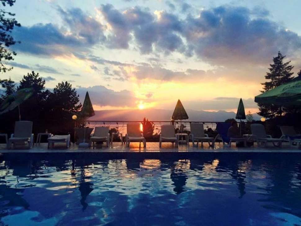 Een foto van het zwembad bij Hotel Tino Sveti Stefan