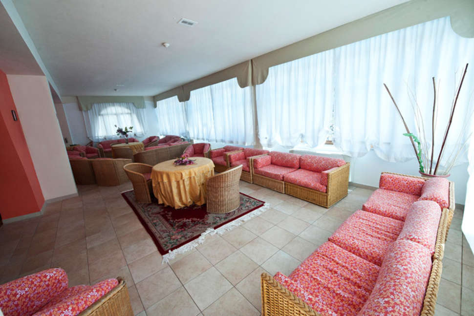 Een foto van het interieur van Hotel Degli Aranci Vieste