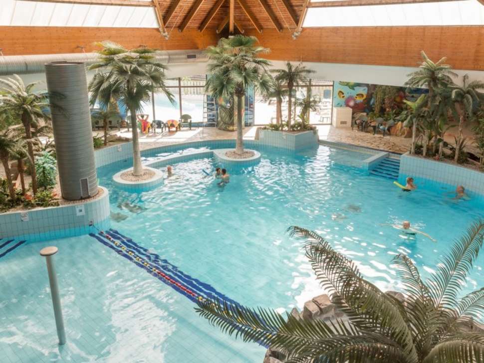 Een foto van het zwembad bij Pierre & Vacances Village Club Normandy Garden