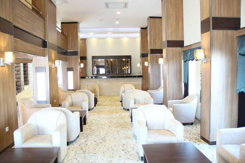 Een foto van het interieur van The Gap Hotel Kusadasi