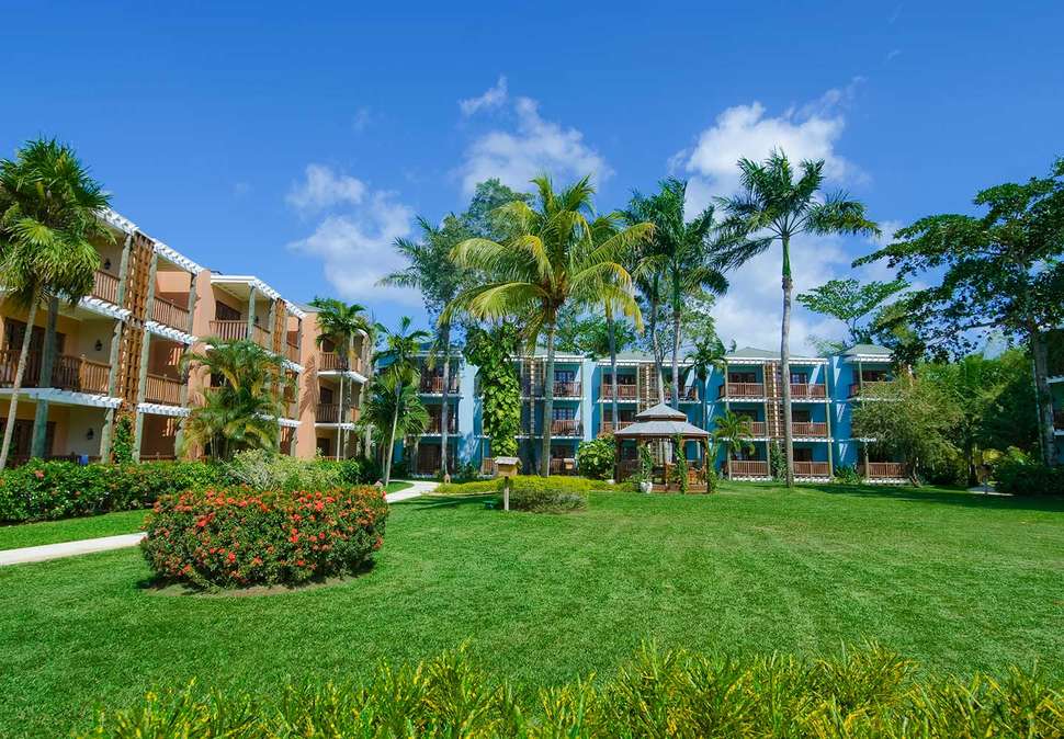 Ein Foto von der Außenansicht des Beaches Negril Resort & Spa