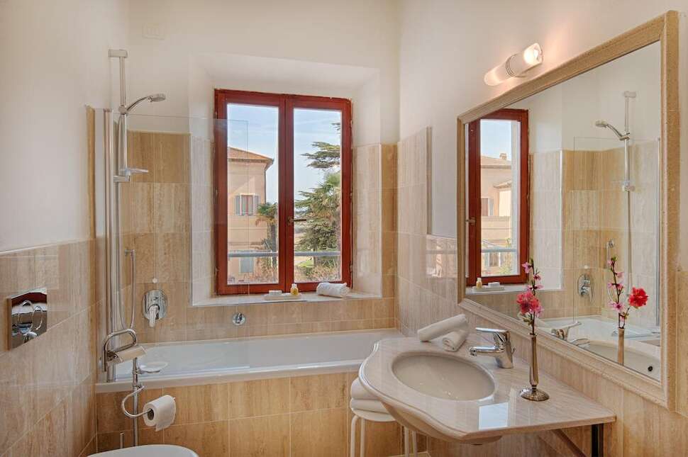 Ein Foto Villa Sabolini