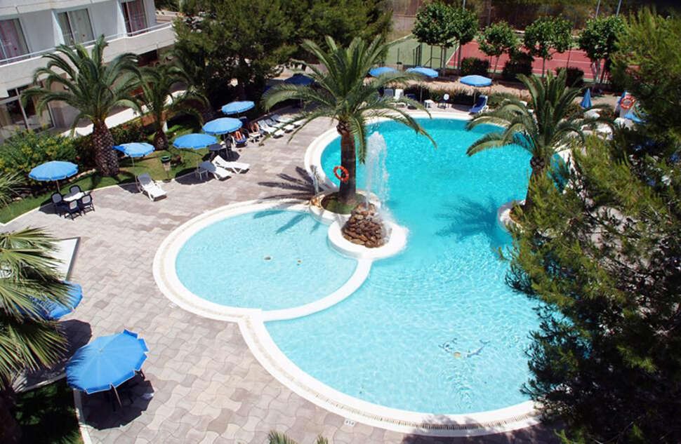 Ein Foto vom Pool im Hotel Spa Sagitario Playa