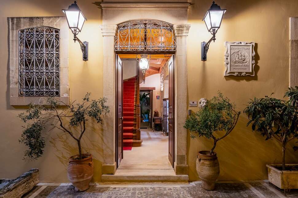 Een foto van de buitenkant van Palazzino Di Corina