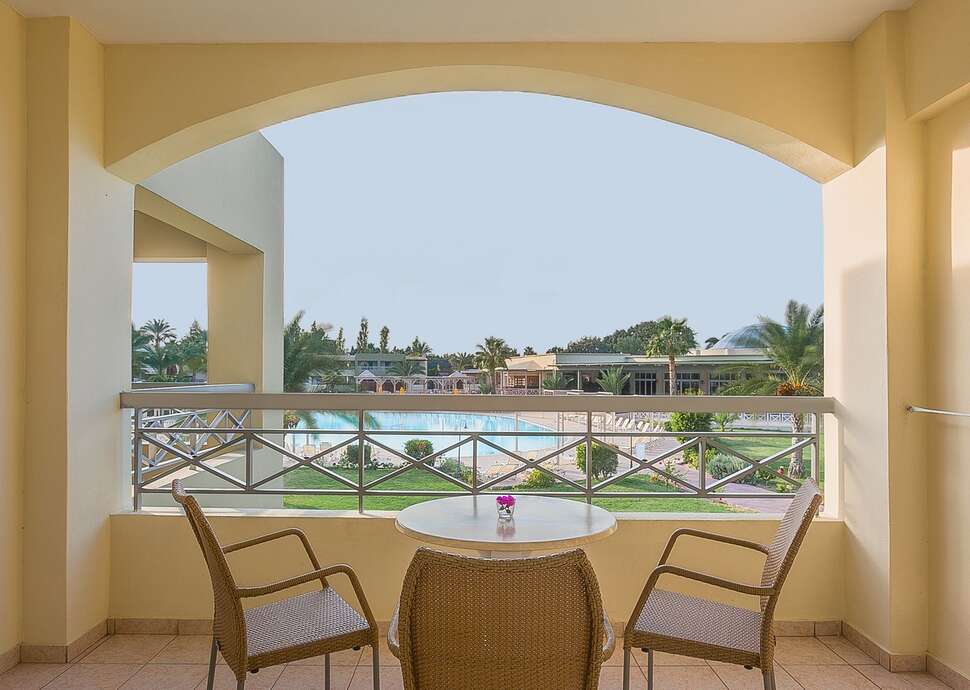 Een foto van Kipriotis Maris Suites