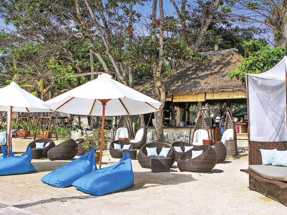 Een foto van het strand bij Novotel Bali Benoa